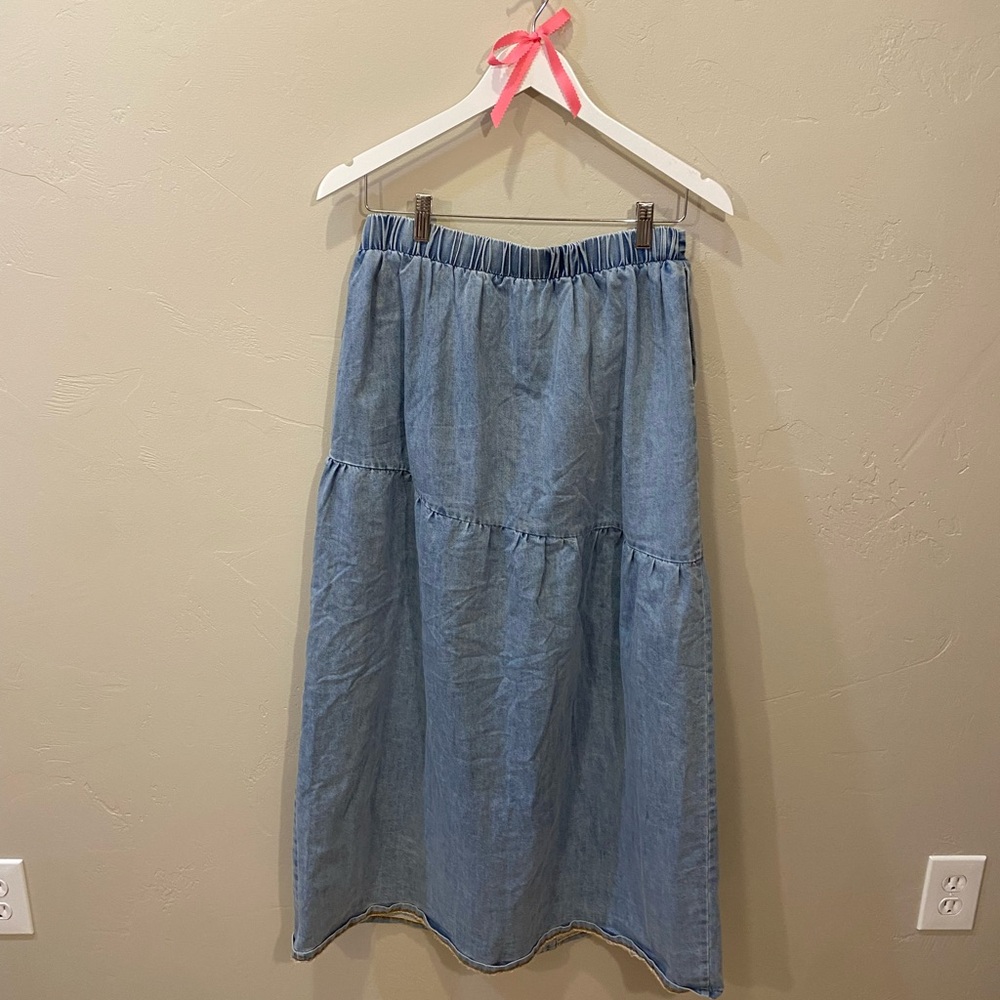 Gilli Blue Button-Front Maxi Skirt - Picture 2 of 3